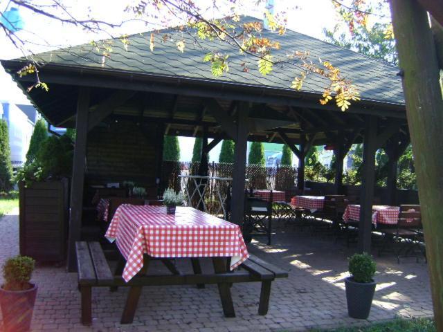 Bed & Breakfast Green Roof Rybarzowice  Luaran gambar